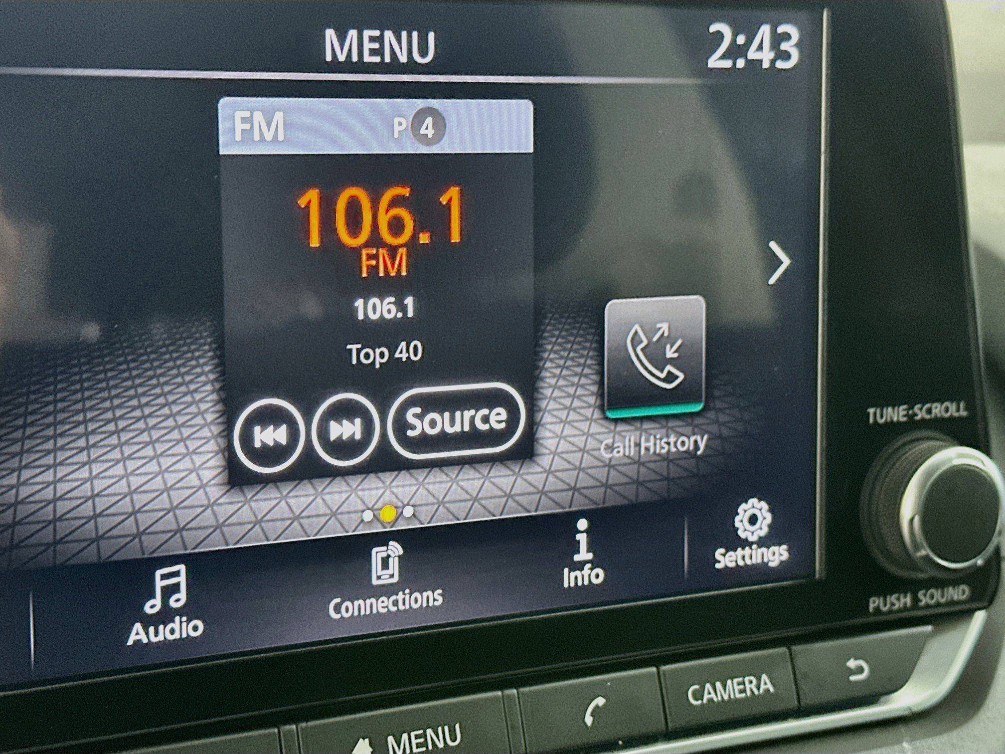 Used 2023 Nissan Rogue S FWD image 21