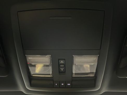 Used 2023 Dodge Challenger R/T Scat Pack RWD image 31