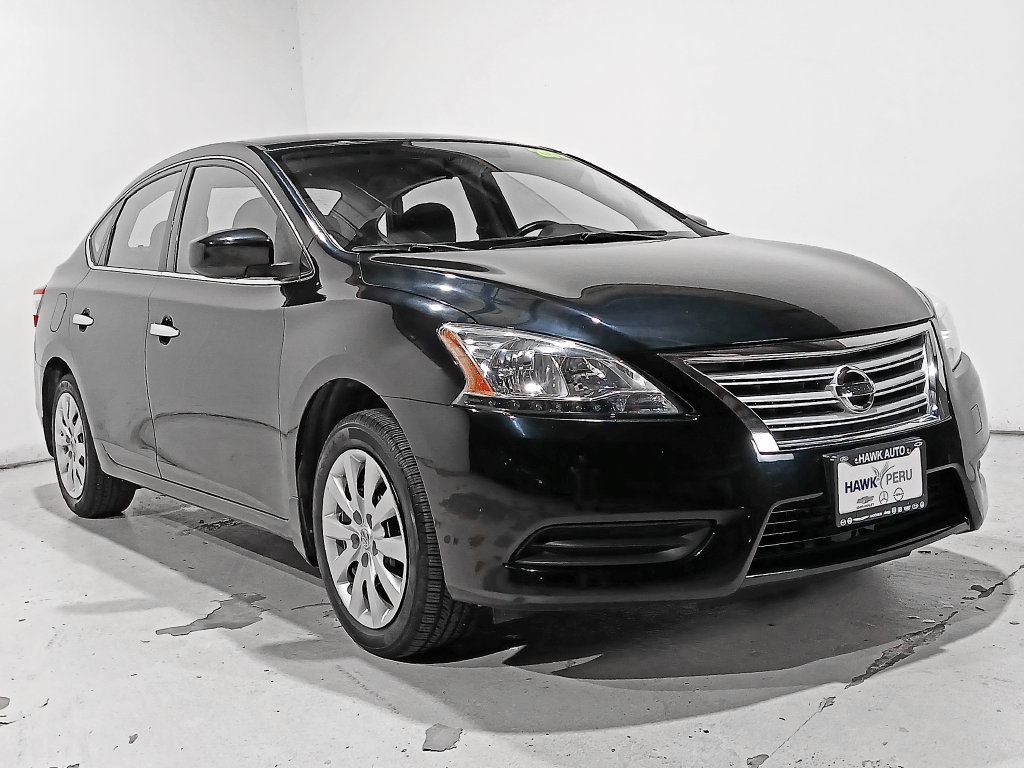 Used 2015 Nissan Sentra SV FWD image 29