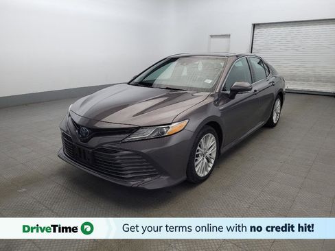 Used 2020 Toyota Camry XLE w/ Driver Assist Package image 1