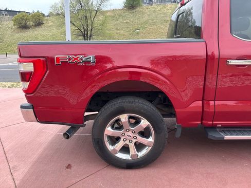 Used 2021 Ford F150 Lariat w/ Max Trailer Tow Package image 30