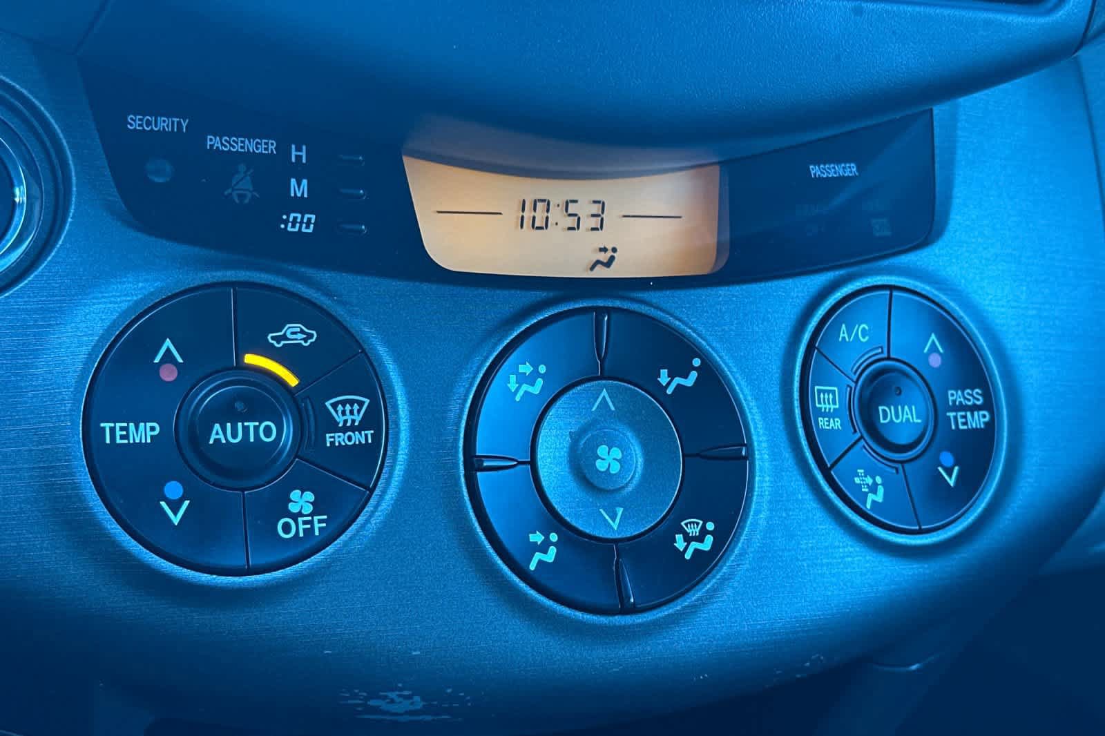 Used 2012 Toyota RAV4 Limited w/ Premium Plus Value Pkg AWD/4WD image 21