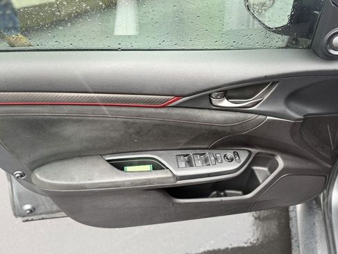 Used 2019 Honda Civic Type R image 16