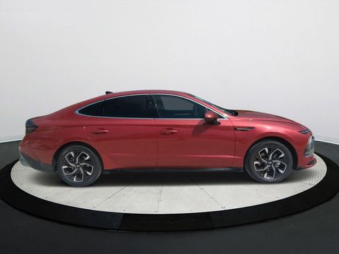 Certified 2024 Hyundai Sonata SEL image 3