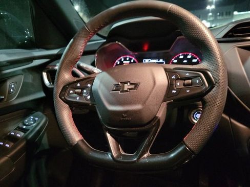 Used 2023 Chevrolet TrailBlazer RS image 33