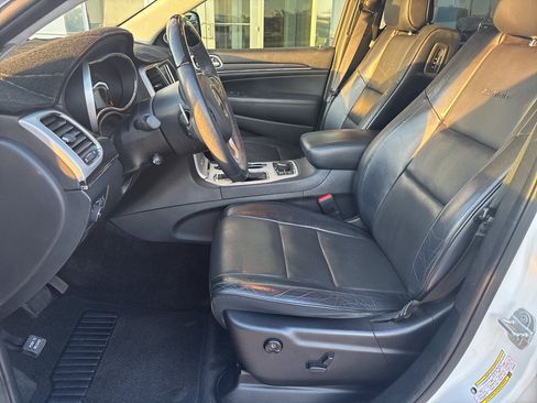 Used 2018 Jeep Grand Cherokee Summit AWD/4WD image 13