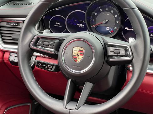 Used 2023 Porsche Panamera 4 Executive AWD/4WD image 25
