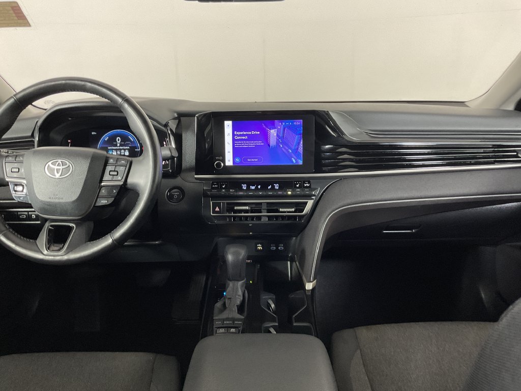 Used 2025 Toyota Camry LE w/ Convenience Package AWD/4WD image 15