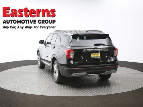 Used 2022 Ford Explorer XLT w/ Equipment Group 202A image 37