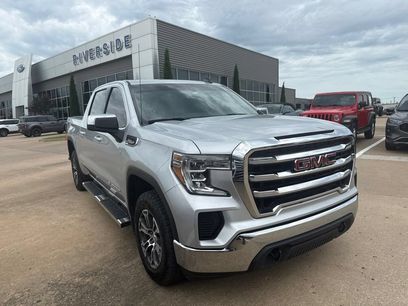Used 2020 GMC Sierra 1500 SLE w/ SLE Value Package