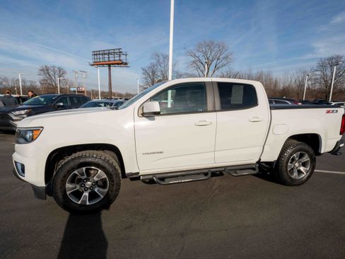 Used 2018 Chevrolet Colorado Z71 image 3