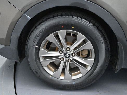 Used 2013 Hyundai Santa Fe Sport FWD image 31