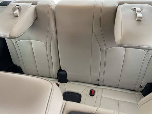 Used 2025 INFINITI QX60 Pure FWD image 17