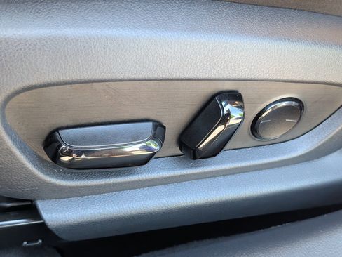 Certified 2025 Lexus ES 350 w/ Premium Package FWD image 20