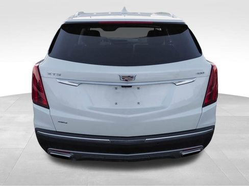 Used 2023 Cadillac XT5 Premium Luxury w/ Technology Package image 7