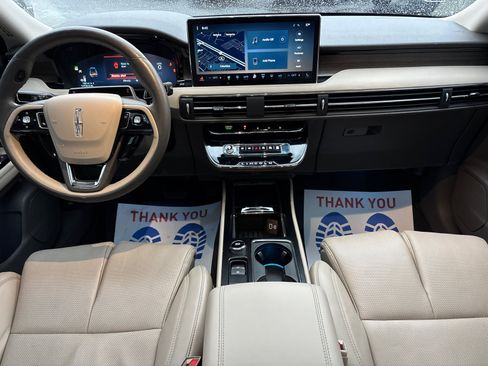 Certified 2023 Lincoln Corsair Reserve w/ Equipment Group 202A image 30