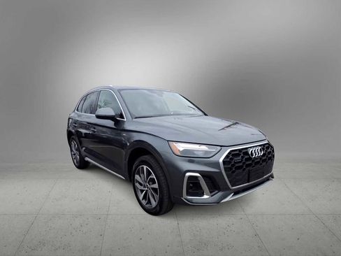 Certified 2023 Audi Q5 2.0T Premium Plus w/ Premium Plus Package image 2