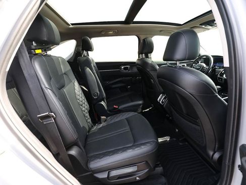 Used 2022 Kia Sorento SX FWD image 24