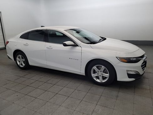 Used 2019 Chevrolet Malibu LS w/ Driver Confidence Package FWD image 11