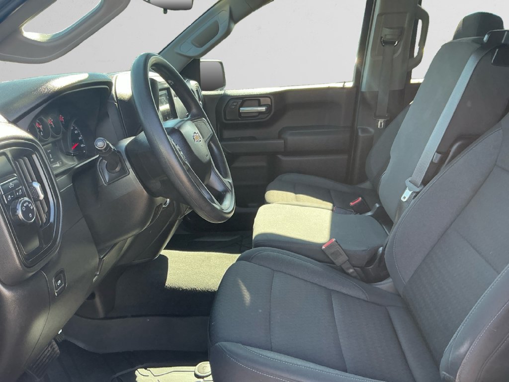 Used 2024 Chevrolet Silverado 1500 Custom w/ LPO, Dark Essentials Package RWD image 9
