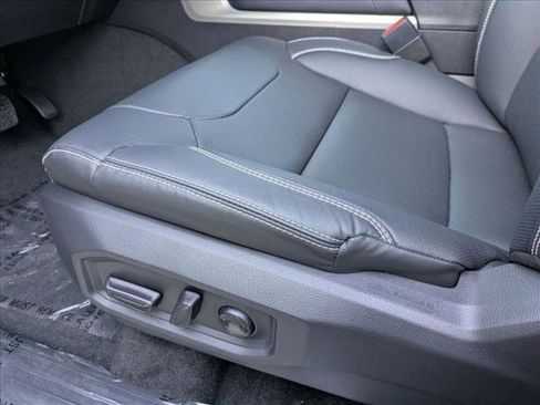 New 2026 Toyota Tundra Limited image 4