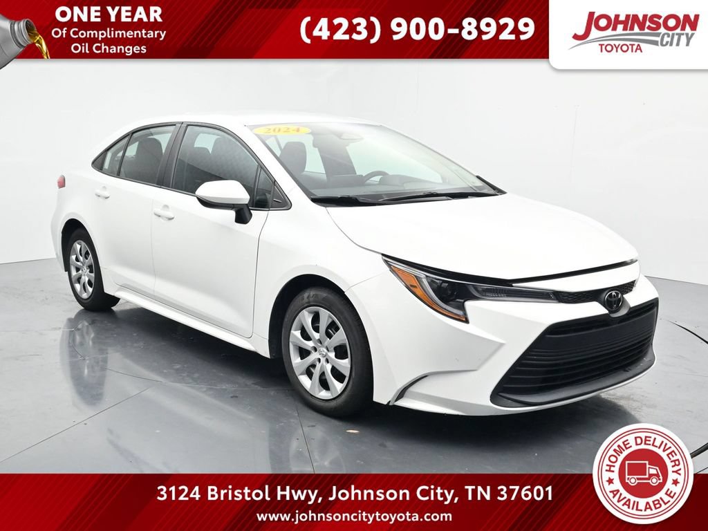 Used 2024 Toyota Corolla LE FWD image 1