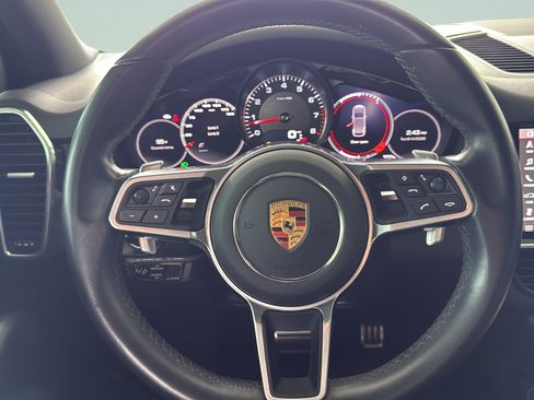Used 2021 Porsche Cayenne S AWD/4WD image 28