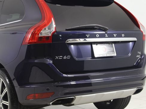 Used 2017 Volvo XC60 T6 Inscription w/ Protection Package AWD/4WD image 21