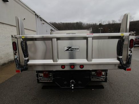 Used 2024 Ford F550 4x4 Regular Cab Super Duty image 7