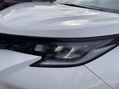 Used 2026 Toyota Sienna XLE Woodland Edition AWD/4WD image 12