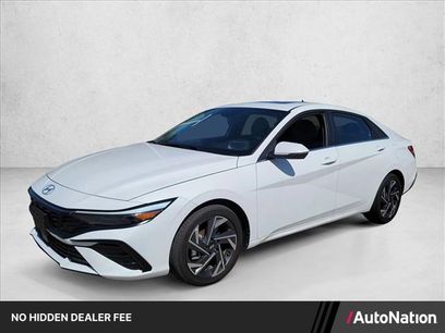Used 2025 Hyundai Elantra Limited