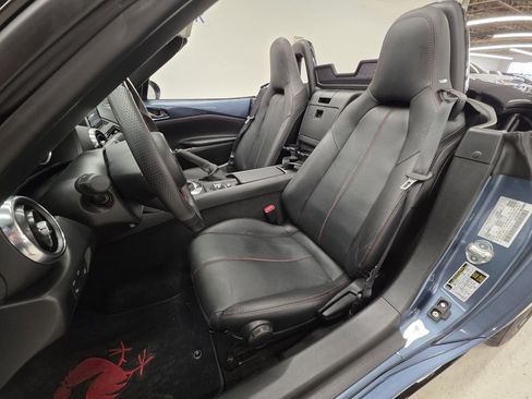 Used 2016 MAZDA MX-5 Miata Grand Touring image 11