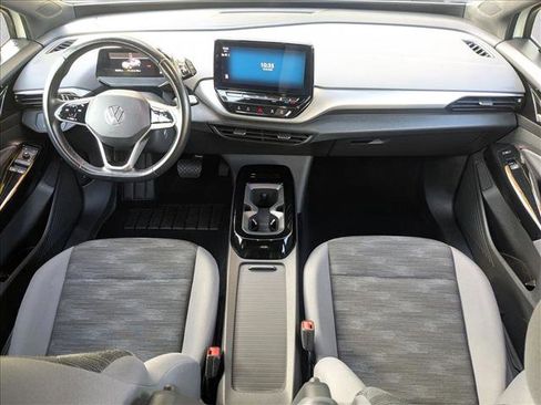 Used 2022 Volkswagen ID.4 Pro image 16