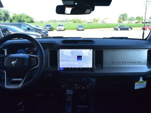 New 2026 Ford Bronco Outer Banks AWD/4WD image 41