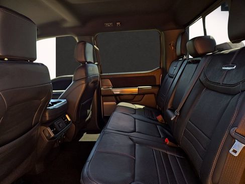Used 2025 Ford F150 Platinum AWD/4WD image 9