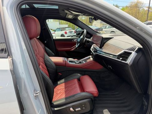 Used 2024 BMW X6 xDrive40i AWD/4WD image 15