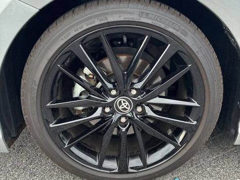 Used 2021 Toyota Camry XSE w/ Navigation Package FWD image 14