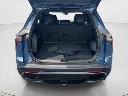 Used 2026 Chevrolet Equinox RS FWD image 9