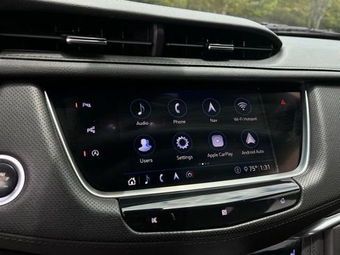 Used 2020 Cadillac XT5 Premium Luxury FWD image 39