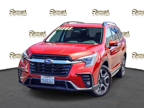 Used 2023 Subaru Ascent Limited AWD/4WD image 1