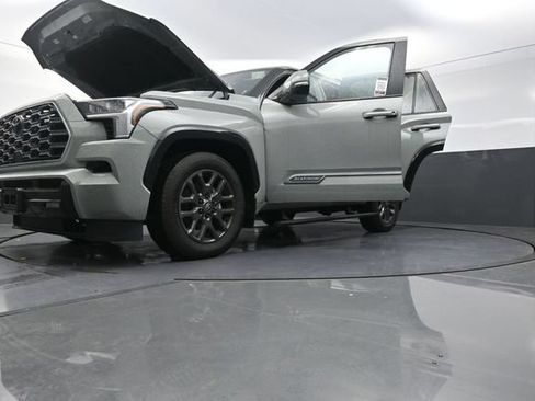 Used 2026 Toyota Sequoia Platinum AWD/4WD image 41