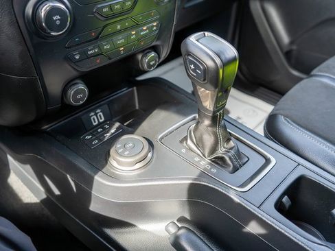 Used 2021 Ford Ranger Lariat w/ Tremor Off-Road Package image 32