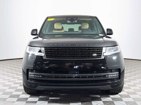Used 2026 Land Rover Range Rover Long Wheelbase SE AWD/4WD image 2