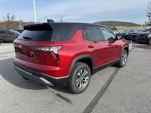 New 2026 Chevrolet Equinox LT w/ Convenience Package II image 7