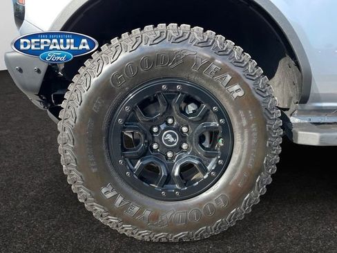 Used 2024 Ford Bronco Wildtrak AWD/4WD image 18