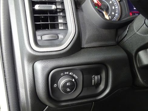 New 2026 RAM 3500 Tradesman w/ Chrome Appearance Group A image 18