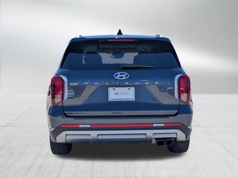 Used 2024 Hyundai Palisade Limited AWD/4WD image 5