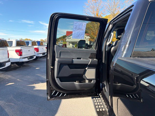Used 2024 Ford F250 Lariat w/ Lariat Ultimate Package AWD/4WD image 41