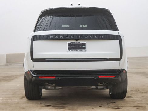 New 2025 Land Rover Range Rover SE image 6
