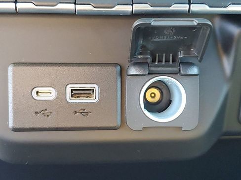 Used 2022 Chevrolet Silverado 1500 Custom w/ LPO, Dark Essentials Package image 26